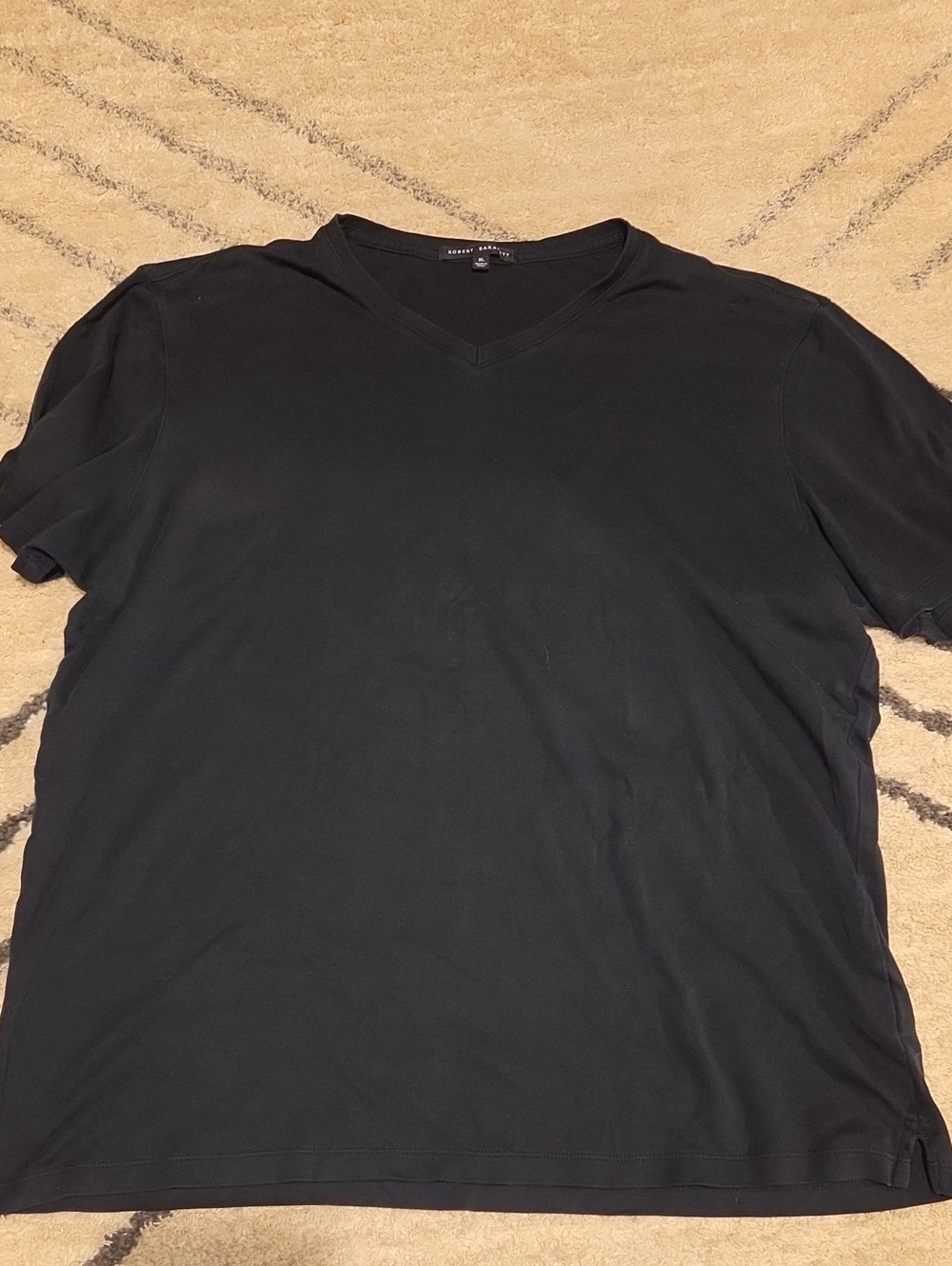 Robert Barakett Men's Black V-Neck Short Sleeve Tee
